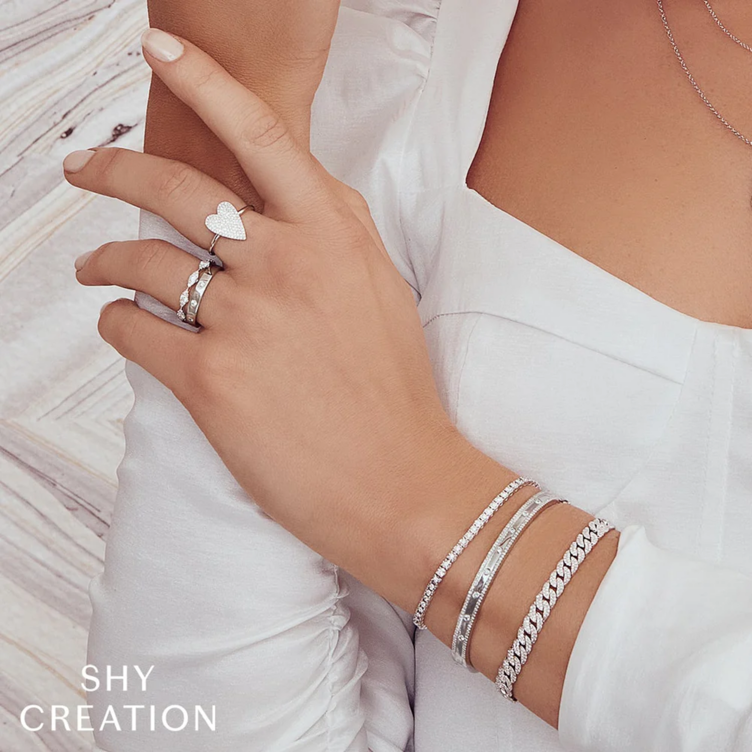 Shy Creation® Twilight Wave Diamond Band