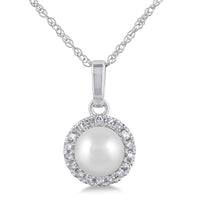 Silken Light Pearl Pendant