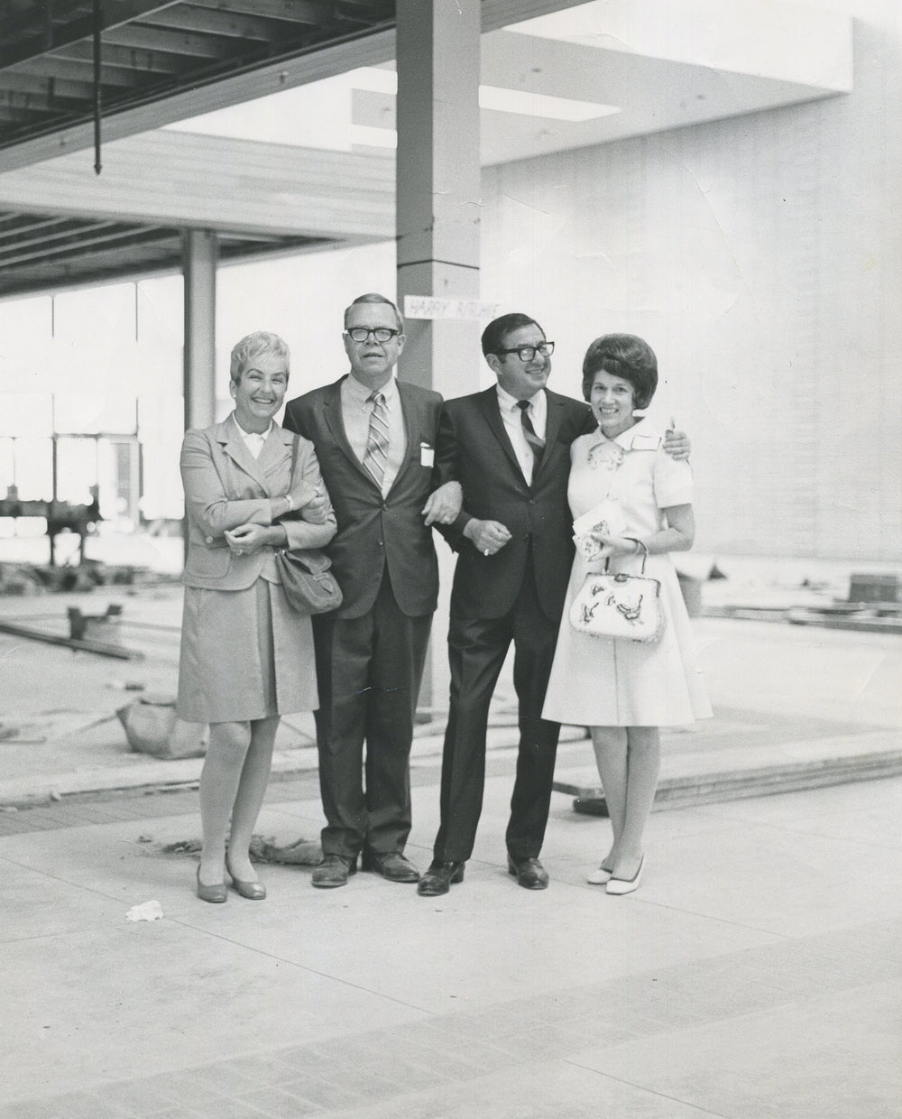 About Us – Harry Ritchies