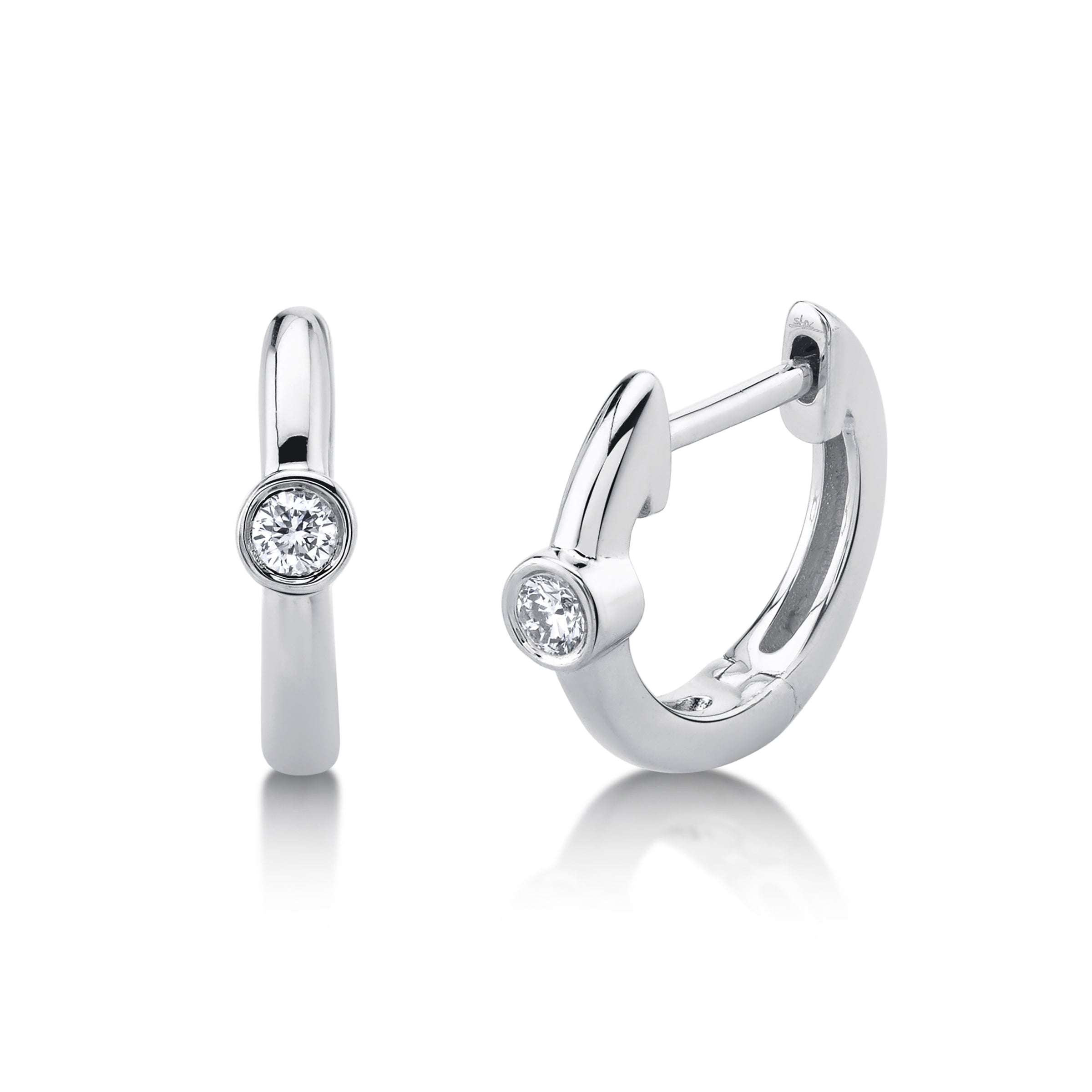 Shy Creation® Bezel Spark Huggies
