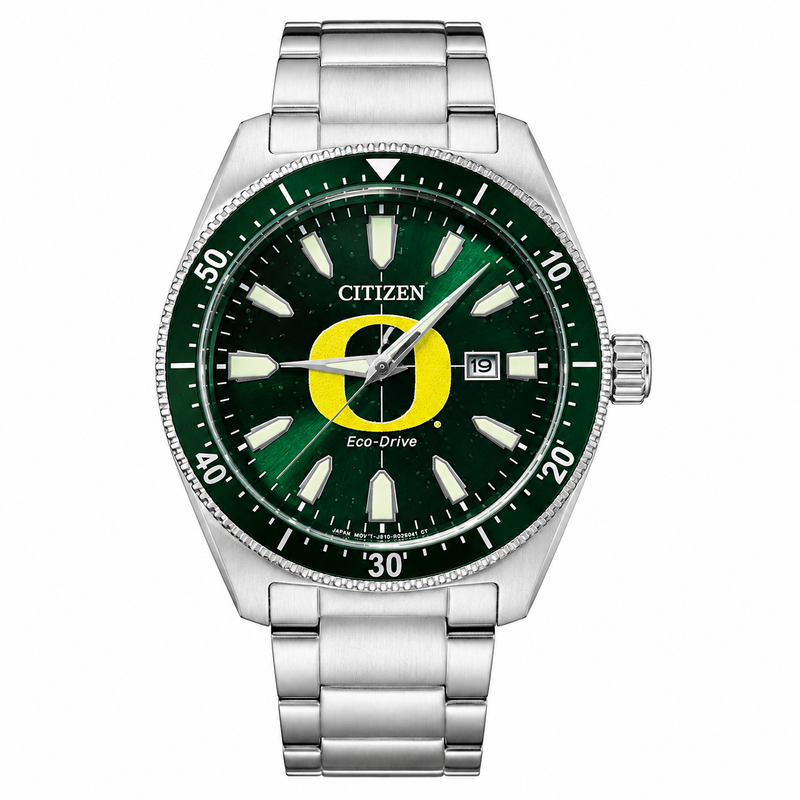A vintage-inspired Citizen® favorite gets an Oregon update with the iconic “O” set against a pine green dial and matching bezel, finished with a stainless steel case and bracelet. Powered by Eco-Drive technology, it’s a little piece of Eugene built for showing off your Duck pride wherever you go.