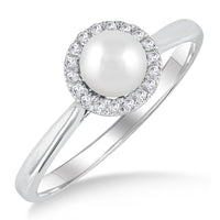 Silken Light Pearl Ring