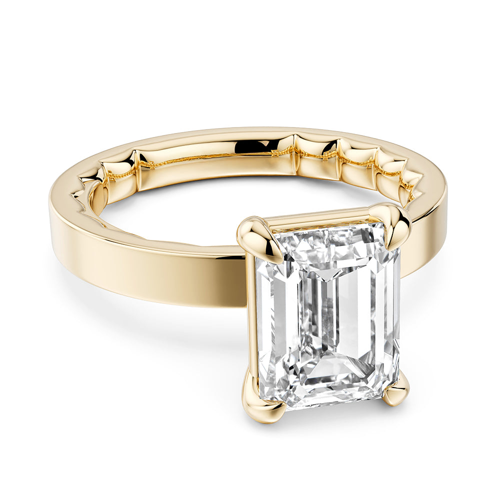 My Caroline Emerald Cut GoldenLine Solitaire Mounting