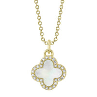 Shy Creation® Starlit Clover Pendant