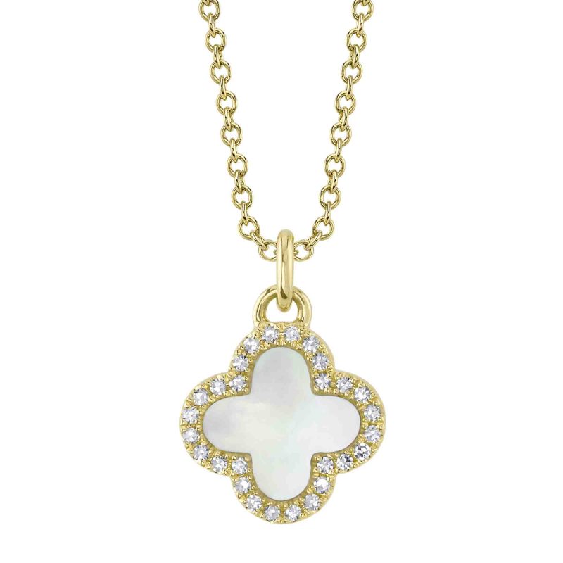 Shy Creation® Starlit Clover Pendant