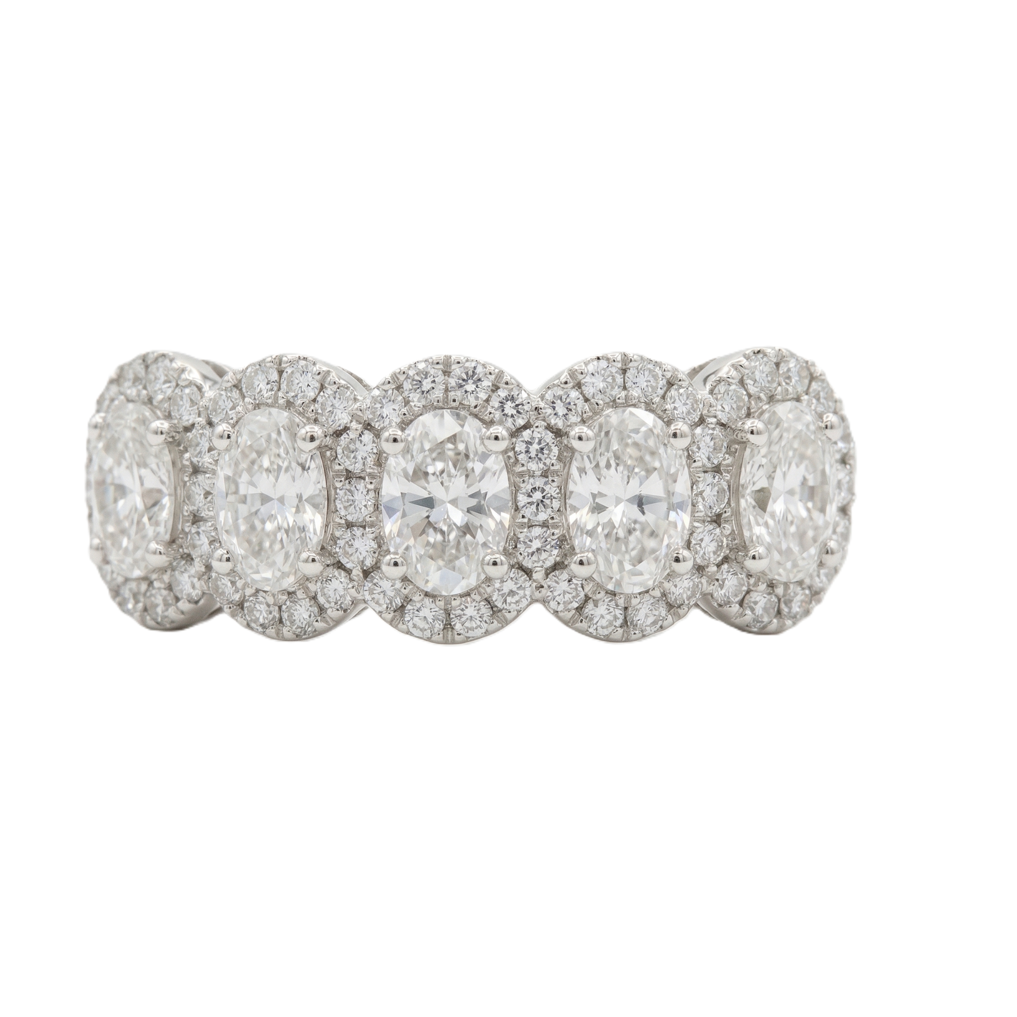 Love Story® Eclipse Oval Halo Diamond Band